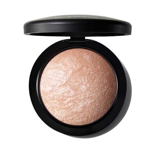 MAC Soft & Gentle Mineralize Skinfinish Пудра за лице без опаковка