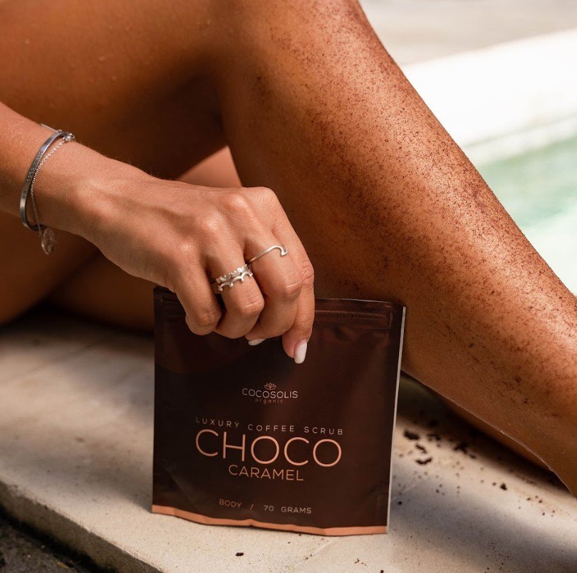 Cocosolis Luxury Coffee Scrub Box Луксозна кутия с 4 натурални био скраба – 3 за тяло и 1 за лице