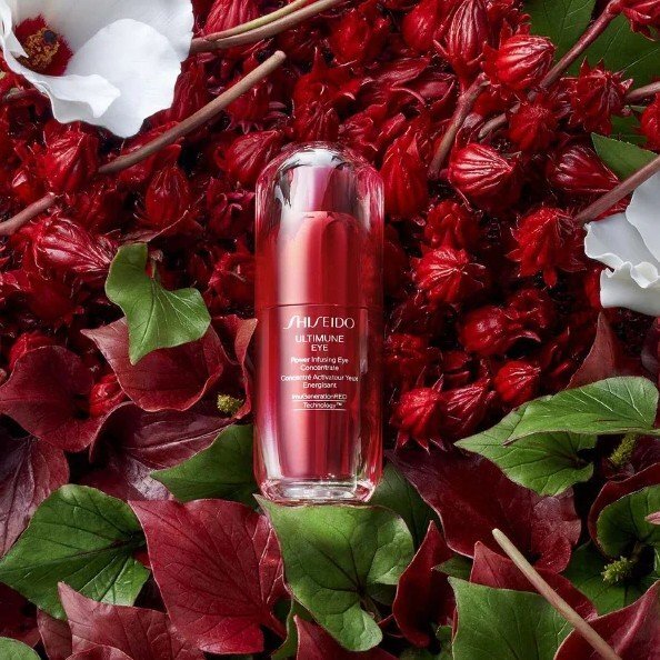 Shiseido Ultimune Power Infusing Eye Concentrate Енергизиращ и защитен концентрат за околоочната зона