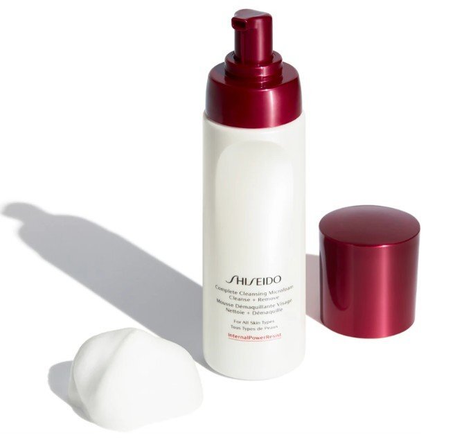 Shiseido Complete Cleansing Microfoam Почистваща пяна за лице