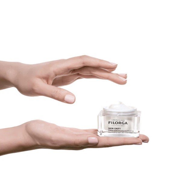 Filorga Skin-Unify Illuminating Even Skin Tone Cream хидратиращ дневен крем за изравняване и озаряване на тена на кожата