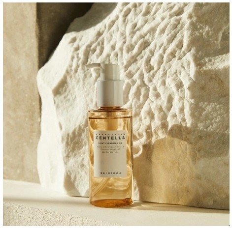Skin1004 Madagascar Centella Light Cleansing Oil Почистващо олио
