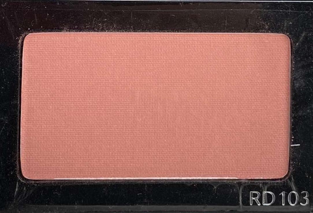 Shiseido Luminizing Satin Face Color RD103 Руж за сияен вид без опаковка