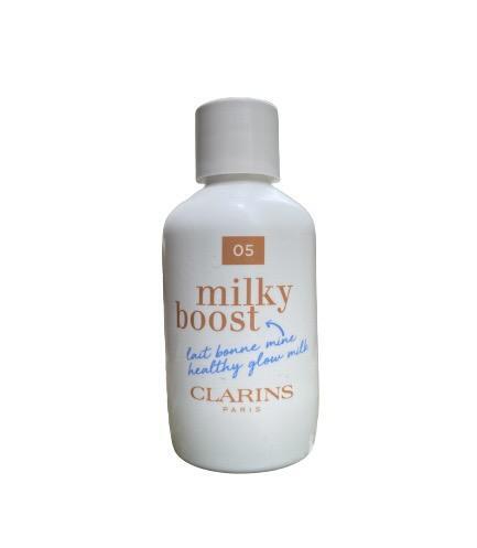 Clarins Milky Boost 05 Milky Sandalwood Тониращ лосион за изравняване цвета на кожата без опаковка